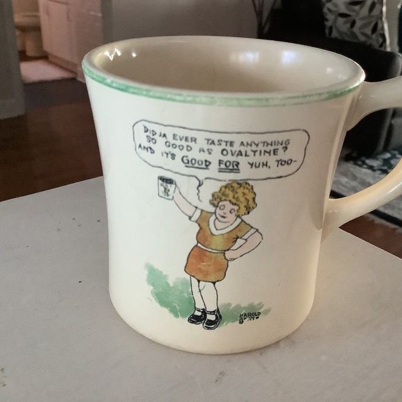 Ovaltine 1930’s Little Orphan Annie and Sandy mug - Picture 1 of 4